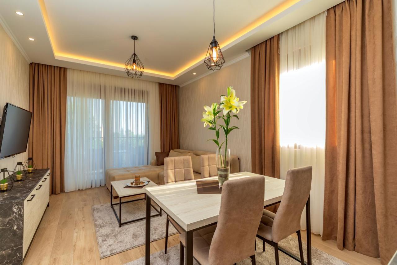Luxury Apartments Queen Petrovac Luaran gambar