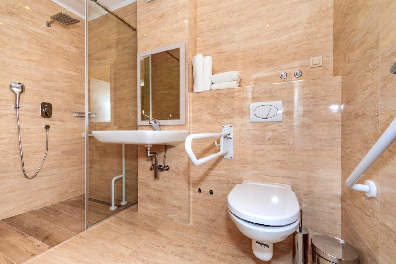 Luxury Apartments Queen Petrovac Luaran gambar